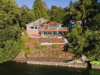 Serene Inlet WATERFRONT Beach House Hotel dekat Evergreen State College