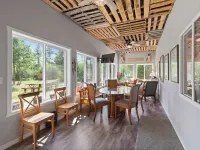 Trailride Hideout 芒廷酒店