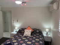 Modern 3 Bedroom fully A/C Town House with lock up garage and super fast WiFi