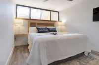 Kamaole Sands  Remodeled 1 Bed 2 bathroom, Split AC, king bed