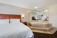 Hampton Inn & Suites Rockland - parking