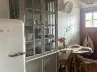 Beautiful Bar Beach - stay 300m to Sand & Surf. Walk to Cafes & Restaurants. Hotels in Merewether