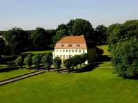 Vacation apartment Minna Gutshof Lobendorf Hotels in Vetschau