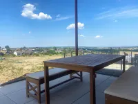 Quiet vacation apartment by the pond Pet-friendly in Schmidt