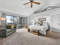 Mountain Retreat  ★ HEATED POOL ★  Amazing Views!