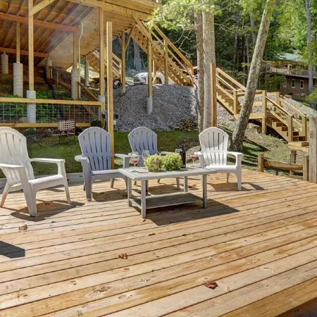 Lakefront Treehouse w/ Dock · 2 King Suites · Sleeps 12