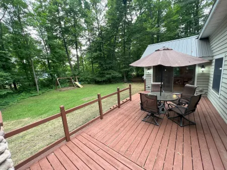 Home with Lake Access and 2023 Tri-toon available to rent