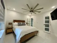 CocoMango Villa Miami