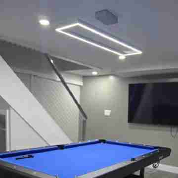 3-bedroom house in perfect Springfield with WiFi, AC Fitness & Recreational Facilities