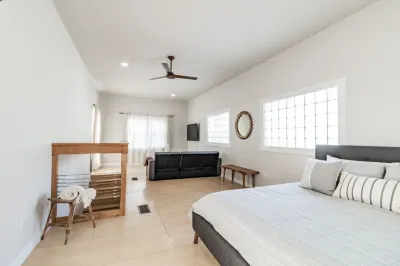 Studio rental situated in the heart of Downtown Newburgh.