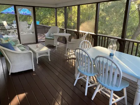 Large Beach House for Bigger, Better Gatherings!