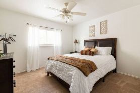 2 Bedroom- Whole House for 2 or More Guests Min.