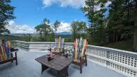 Cozy ski home with amazing views of Stratton & Bromley Mountains.