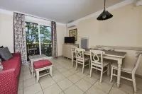 Bastidon Golf International de Pont Royal Résidence Sécurisé, Activités Golf