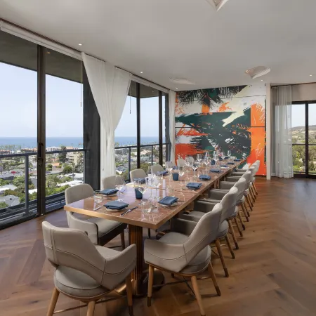 Hotel La Jolla, Curio Collection by Hilton