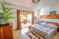 Bamboo Bungalow Resthouse