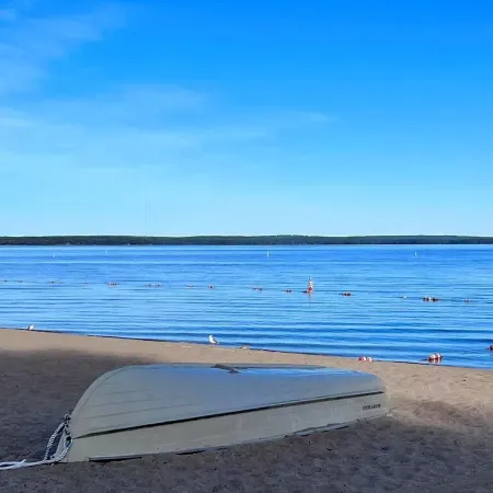 The Blueberry House - Spacious, Family & Pet-Friendly Retreat near Sebago Lake