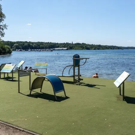 Family apartment with Müritz view, 5 minutes to the city center