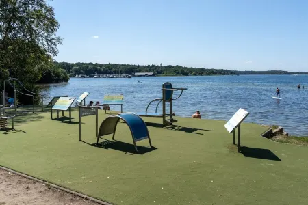 Family apartment with Müritz view, 5 minutes to the city center