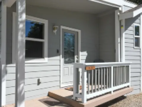 Leisure Time Getaway: Walk to the River, Pets OK Hotels in Cascade