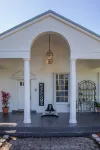 Spacious 6-bedroom house with WiFi, AC in marvelous Homestead.