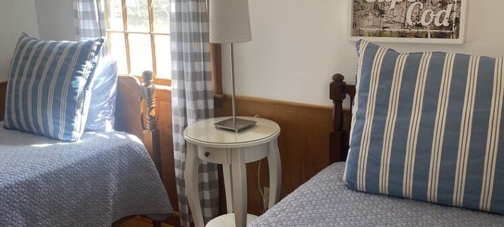 Cape Cod Cottage Retreat Hotel di Eastham