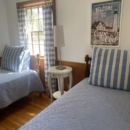 Cape Cod Cottage Retreat