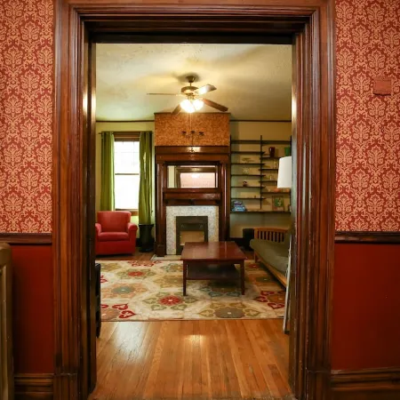 Large, kid friendly, private home on a brick street, 10 mins from downtown