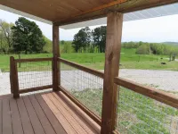 3/4 Mile from Wilderness Rider Buffalo Ranch,near Buffalo River w/RV Elec Hookup