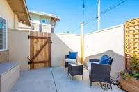 Sandy Feet Retreat Hotels in Grover Beach