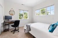 Luxury Santa Cruz Villa: Beachside Paradise with New Hot Tub & Fast Wi-Fi