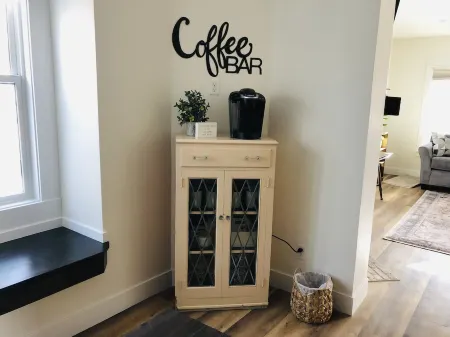 Luxury on Main, remodeled, homey, fresh and bright! Отели в г. Бозмен