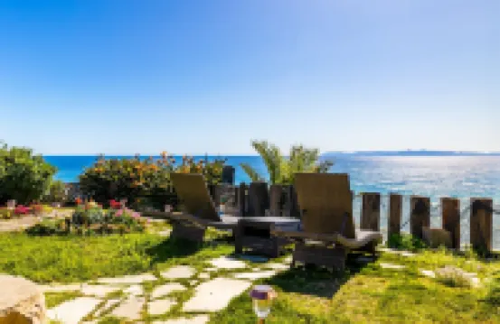 Oceanfront-2730 Sqft w/Spa, HugeDeck+Garden+Views