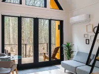 Modern Luxurious Cabin, Catskills - The Tiny Nook Hotels in Catskill