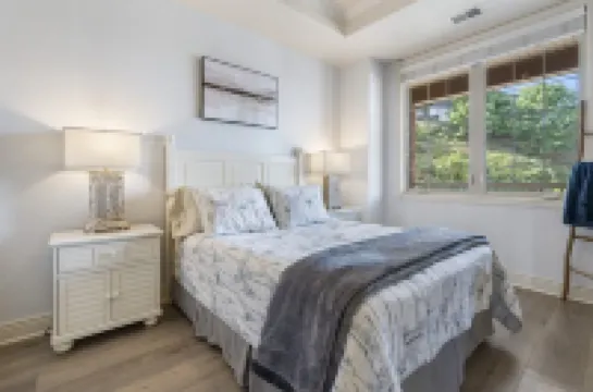 Lake & Mountain View Condo - The Cliffs on Indian Point - Silver Dollar City