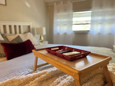 Sun-Lit 2-Story Gem: Luxe Beds-Heated Floor-Near Shops-Dining-Fun,Great for Fams Hotels near Rossmoor Shopping Center