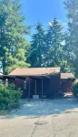 Newly Renovated, AC, Walkable, Central Downtown Bothell