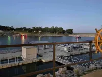 Harlan County Lake Retreat