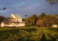 Guest Cottage at Historic Estate 힐로 베이프론트 사커 필즈 주변 호텔