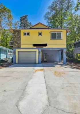 Best River Home-Bear Trail Retreat- 10 Kayaks, LG Yard, Gazebo, Firepit,10 Kayak