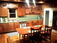 Seven Springs Cabin - Luna Chalet - Authentic, Pet Friendly Log Cabin