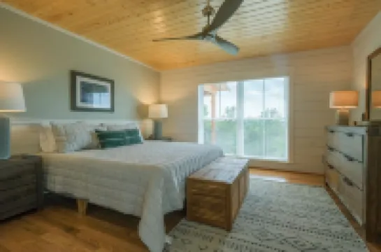 Stunning New Home at Sky Hawk Ridge, a 185-Acre Refuge ONE MILE to Buffalo River