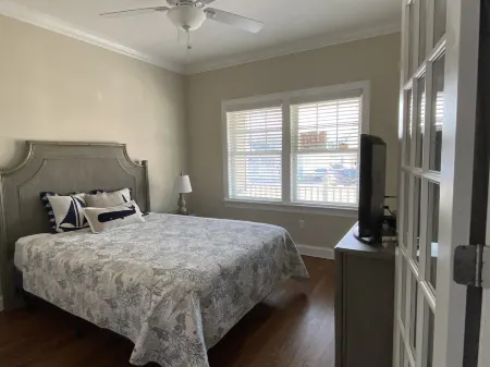 Family Friendly Ocean Block Duplex Beach House Rental in Ortley Beach, NJ! Отели рядом с достопримечательностью «JCPenney»