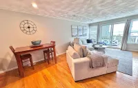 Serene Waterfront 2-Bedroom Townhome Steps from Main Street – East Greenwich
