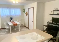 Newcastle Estate: 3 Bdrm Bungalow Hotels in Decatur