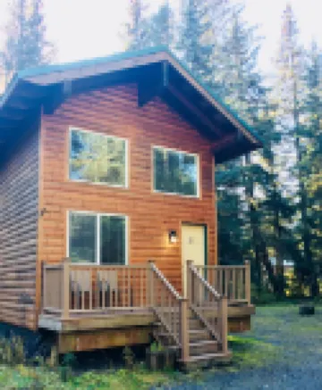 Private Cabin with Open Loft - Sleeps 3-6