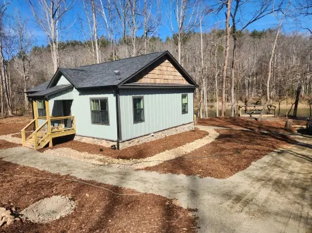 Peacefull River Home