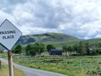 Rowan Gorgeous Glamping Hideaway Hotels in Garve