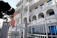 Villa Schiaffino Fancy First Floor Apartment