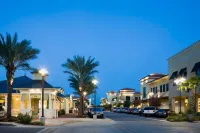 Condo in the Heart of Sandestin with Golf Cart